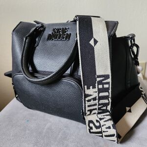 Steve Madden Black Handbag